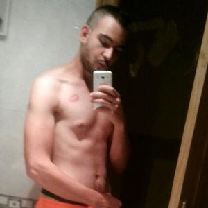 Spaanse jonge kerel op zoek naar sex