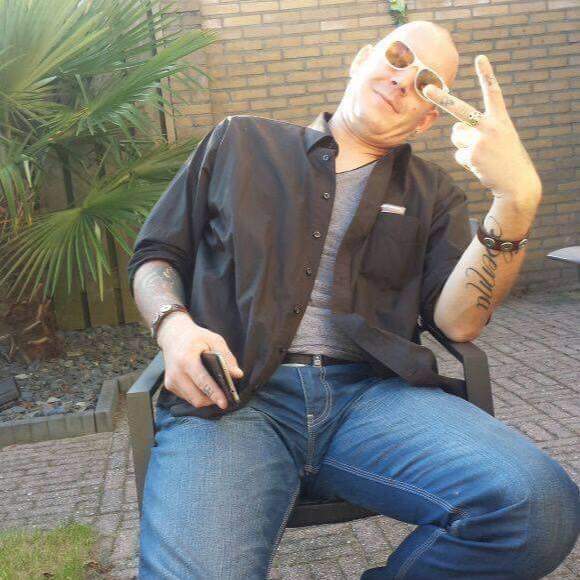 Ik Zoek Een GEILE DAME HIER In WAALWIJK