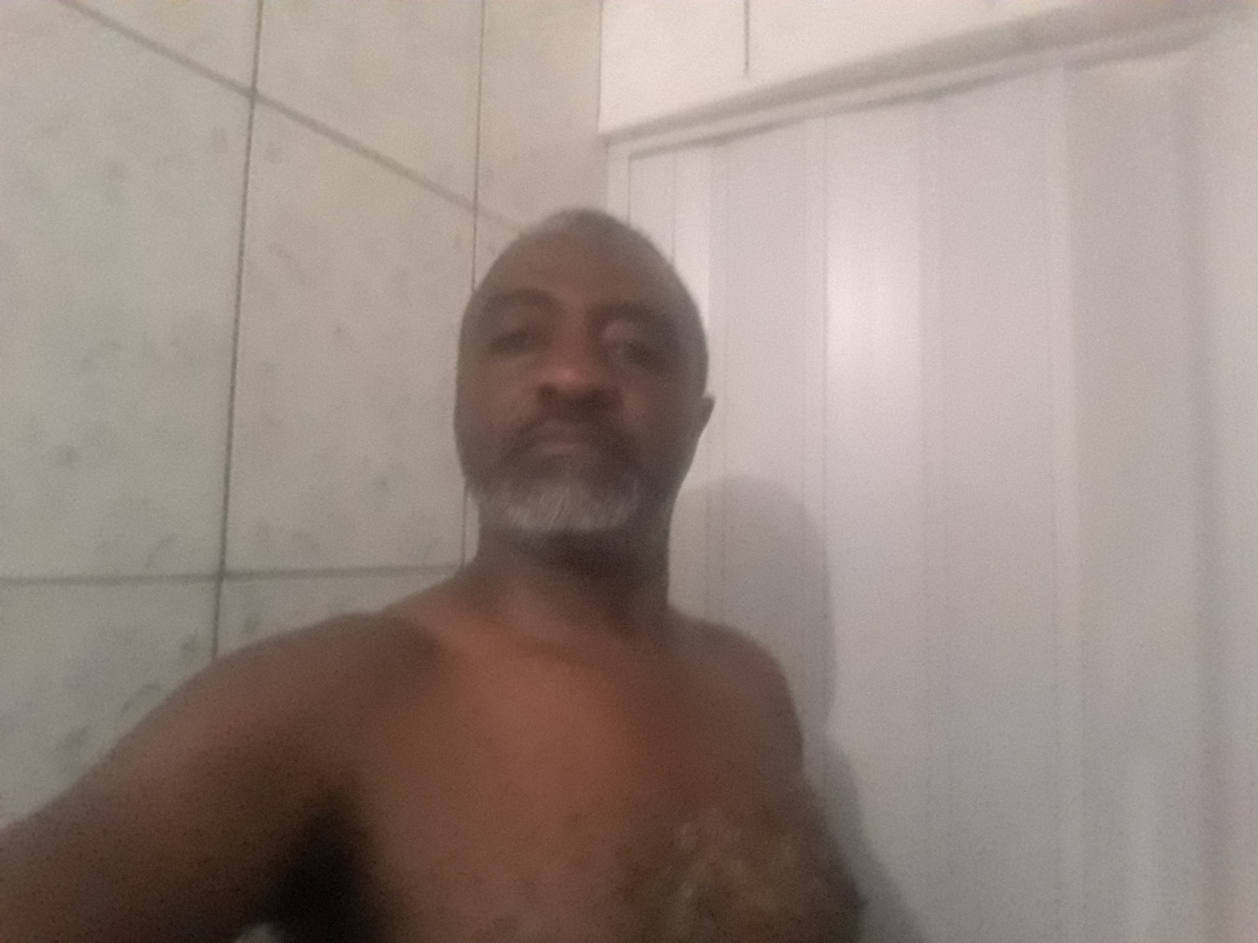 BRAZILIAANS ESCORT ZWARTEN MANEN 100%AKTIVE Man Zoekt Man