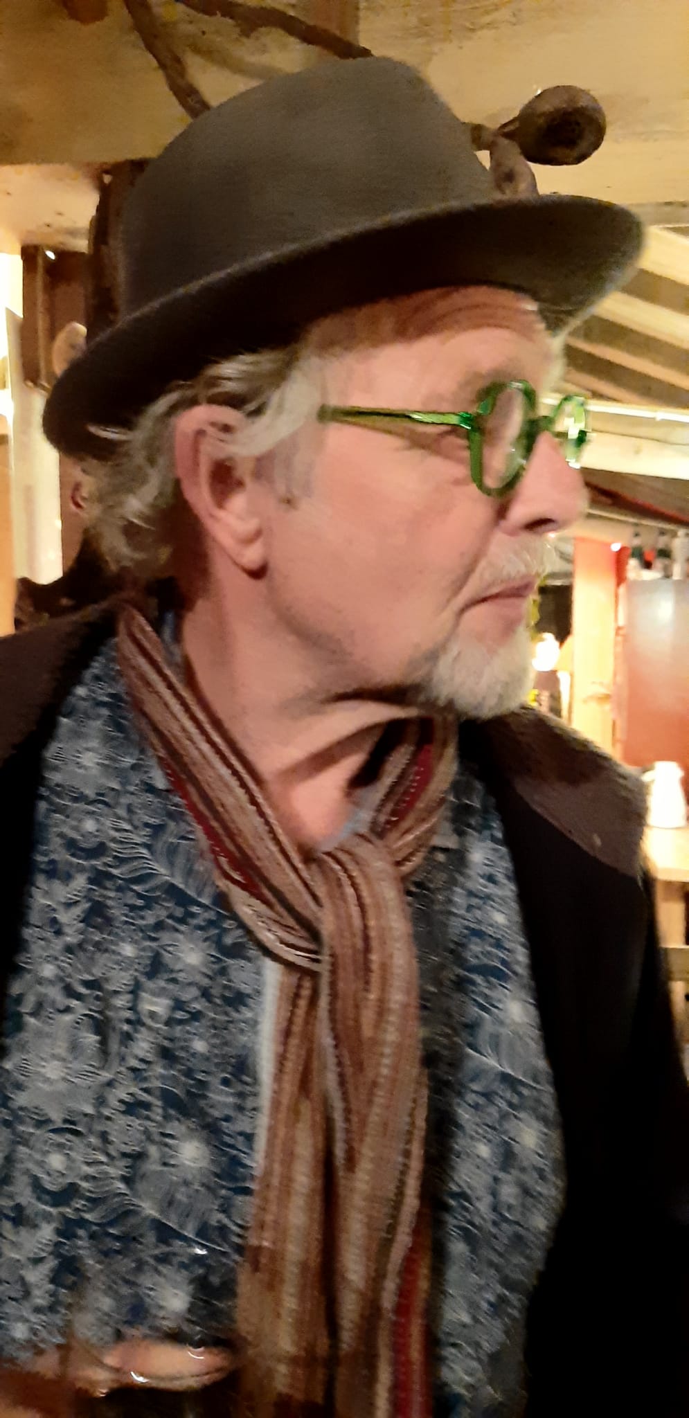 Oud Zoekt Jong Met Een Strak Lijf Gay Escort Gezocht
