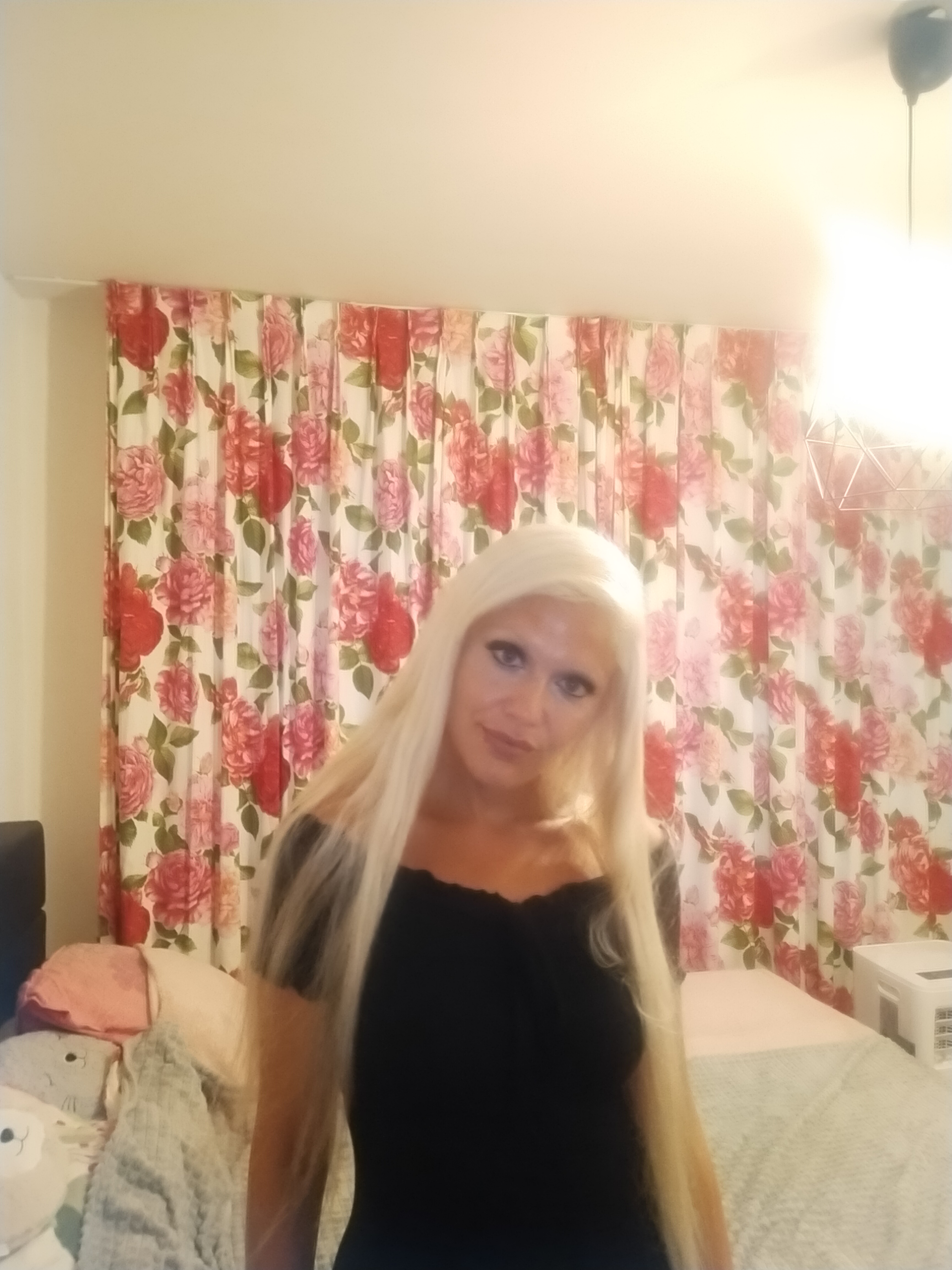 Geile Blonde Slanke Snoepje Candy Neuken Zonder Condoom