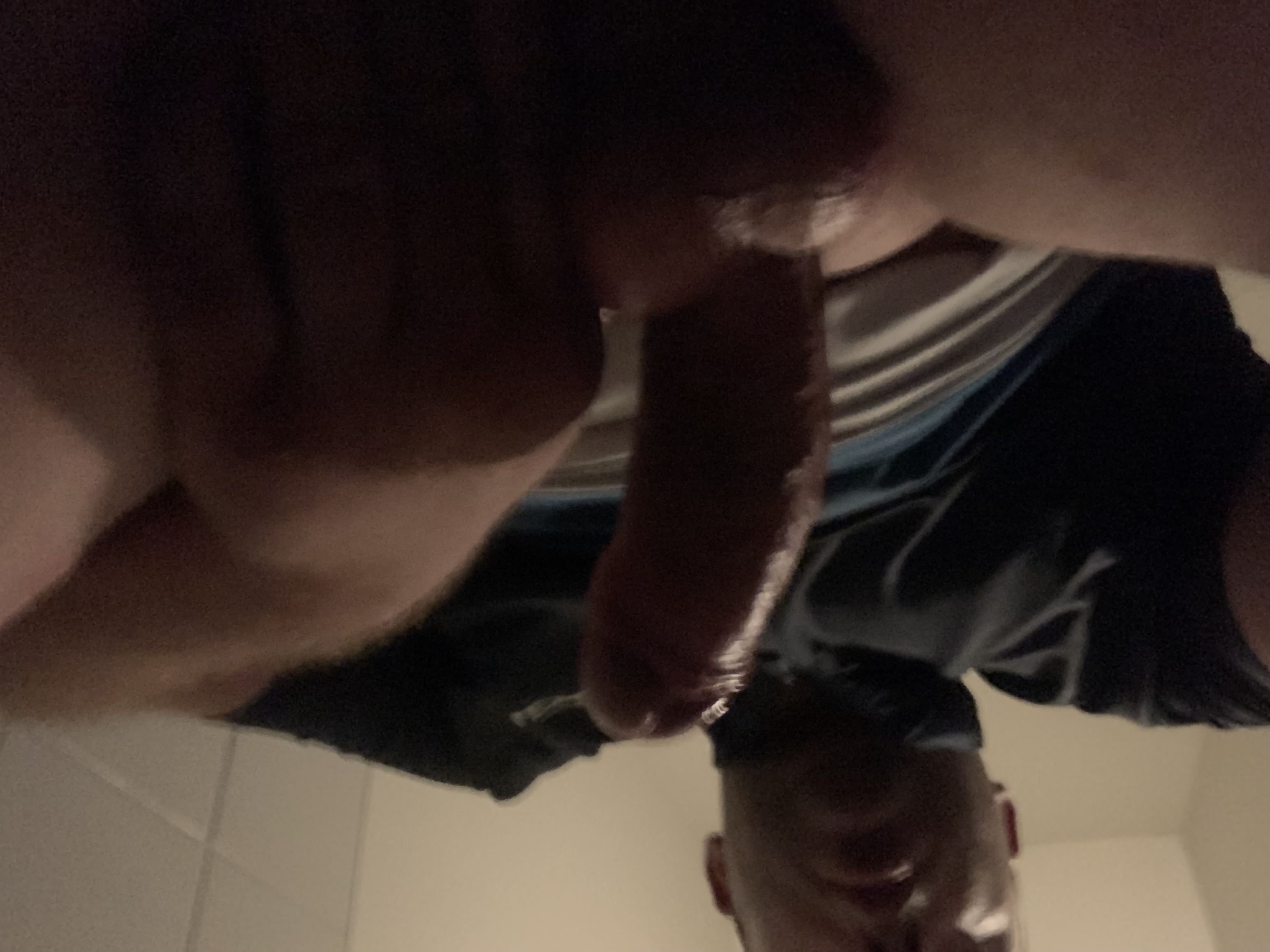 Hallo Dames Ik Zoek Enkel Een Sexvriendin Niets Meer Enkel Van Elkaar Genieten