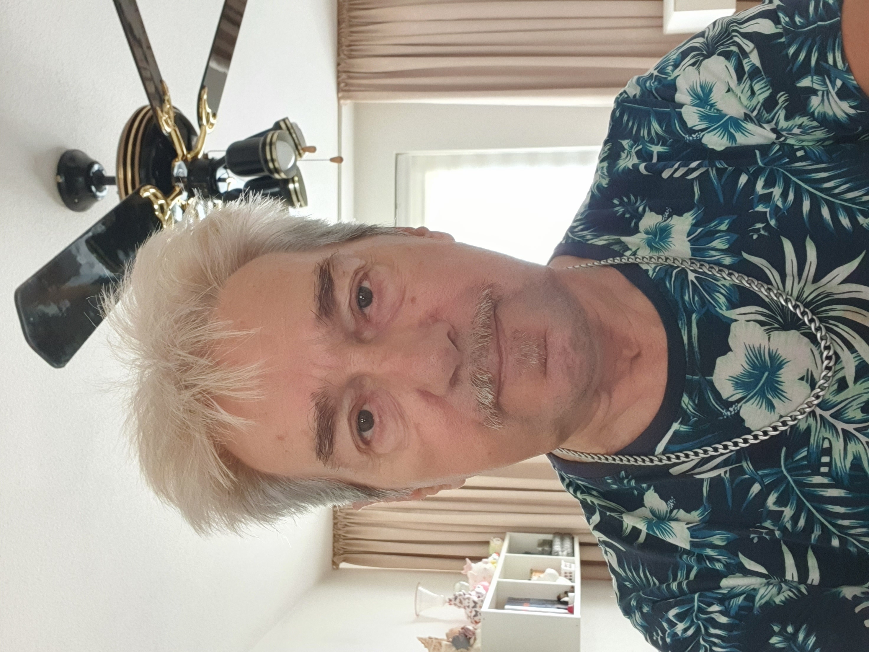 Davy Dom Voor Sub, Liefst Mollige Onderdanige Vrouw Die Geilt Op Anaal