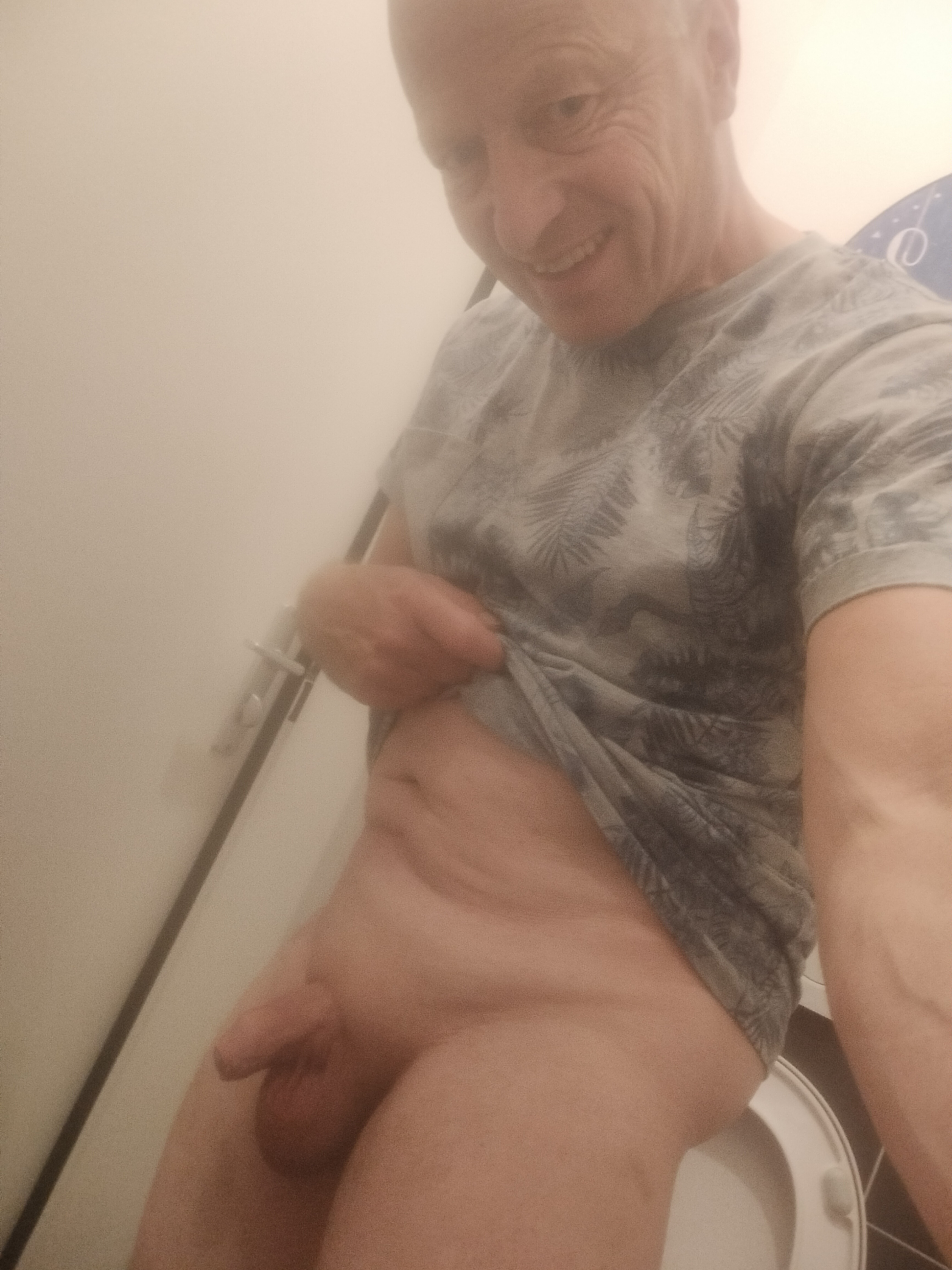 WIL GRAAG SEX MET EEN SHEMALE!!! Sexdate