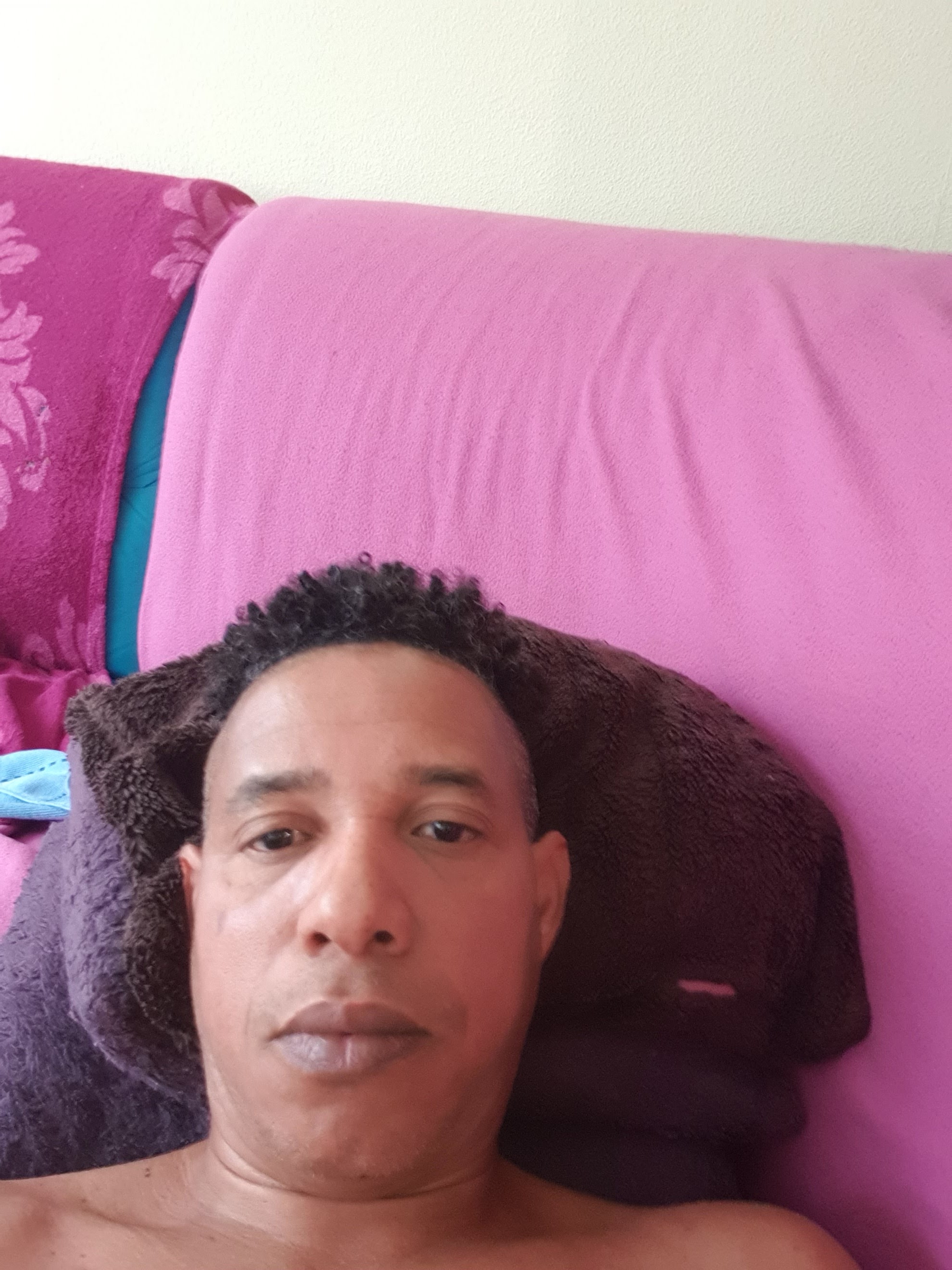 Alleen Standen Man Zonder Vrouw En Zonder Kinderen Dikke Vrouwen