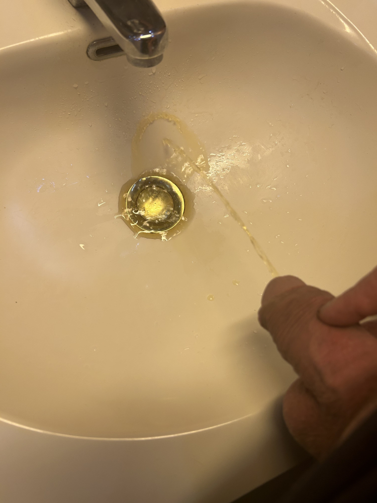 Dikke Vrouw Gezocht Voor Plas En Poepsex Plassex & Poepsex