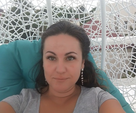 Wie Weet Komt Er Wel Een Leuke Date? Vrouw Zoekt Man