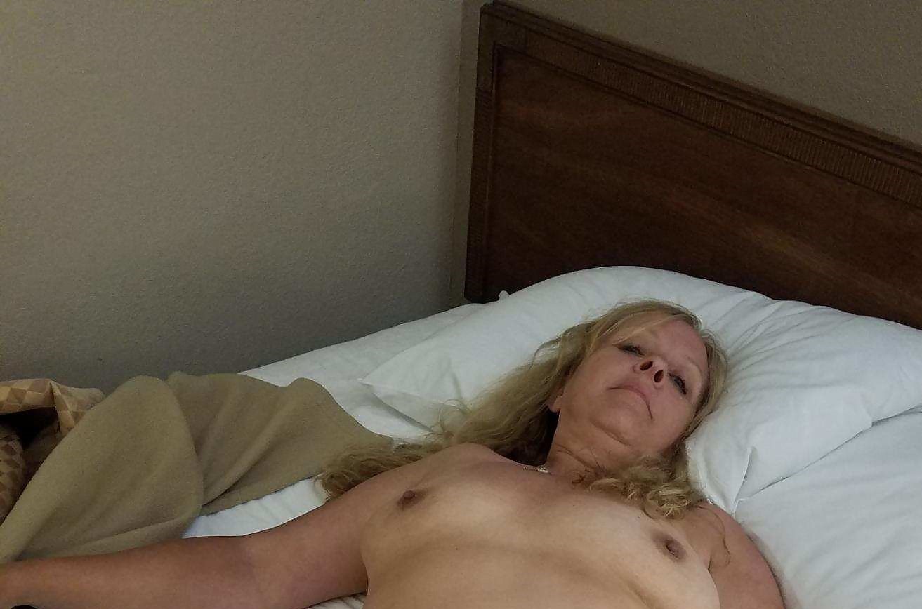 Weet Je Vuisten Wel Op De Juiste Manier Te Gebruiken! Vrouw Zoekt Man