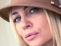 Wat Is Liefde? Weet Jij Dat? Vrouw Zoekt Vrouw