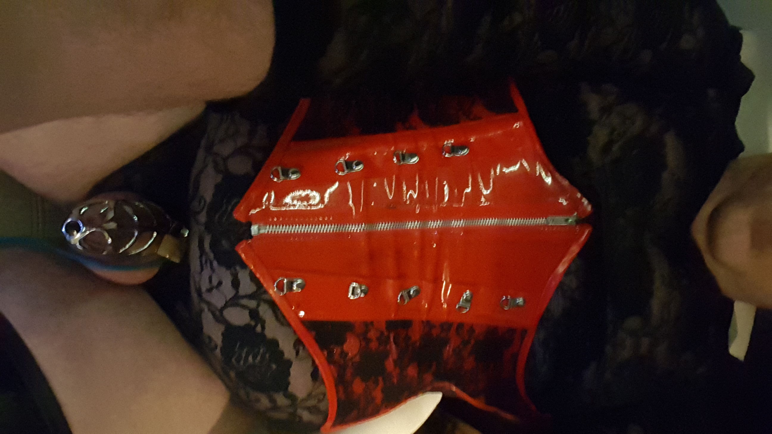Zeug Zoekt Meesteres Die Me Wil Misbruiken Voor Haar Genot