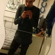Ik Ben Een Geile Jongen Van 18 Jaar. Man Zoekt Vrouw