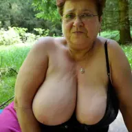 Spannende Plekjes Buiten Vrouw Zoekt Man