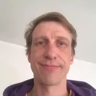 Warme Boezem Van Rijpe Vrouw Gezocht. Man Zoekt Vrouw