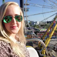 Als Je Iemand Bent Die Bovenstaand Kan Waar Maken. Vrouw Zoekt Man